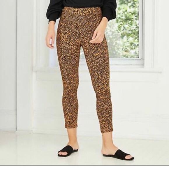 Who What Wear Leopard Print Pull On Skinny Pants Sz 4 - Picture 1 of 10